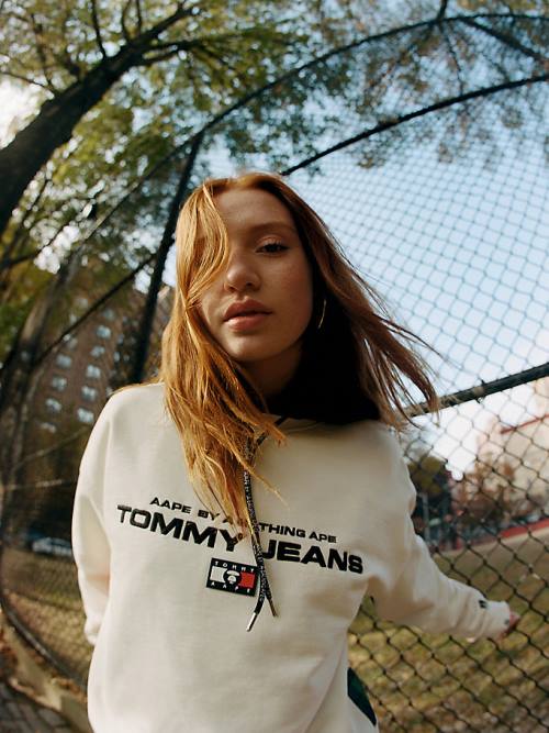 Bluzy Tommy Hilfiger Tommy X AAPE Fleece Męskie Beżowe | TH016UWI