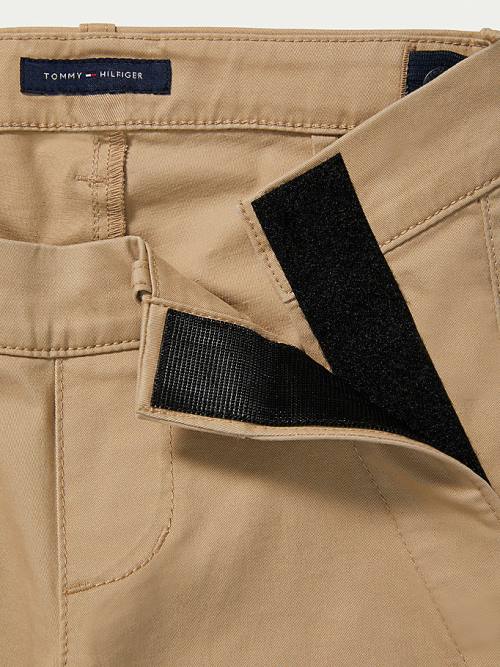 Spodnie Tommy Hilfiger Adaptive Seated Fit Stretch Chinos Chłopięce Khaki | TH143JHN