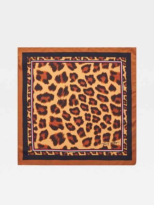 Szaliki Tommy Hilfiger Signature Leopard Print Silk Bandana Damskie Beżowe | TH896UHT